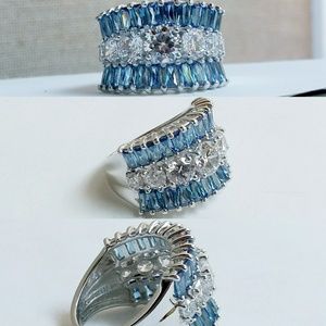 Blue & White CZR Statement 💍